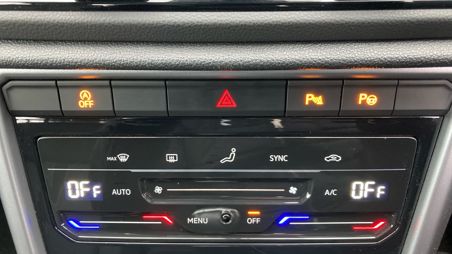 Used Volkswagen T-Roc 2023 for sale - 77127275: Photo 27