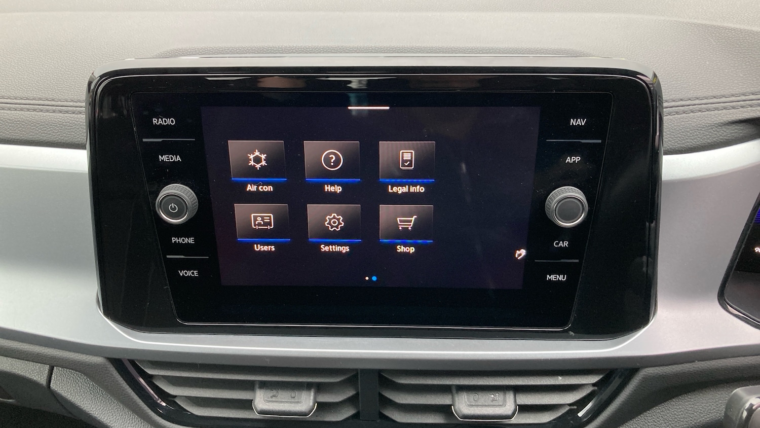 Used Volkswagen T-Roc 2023 for sale - 77127275: Photo 29