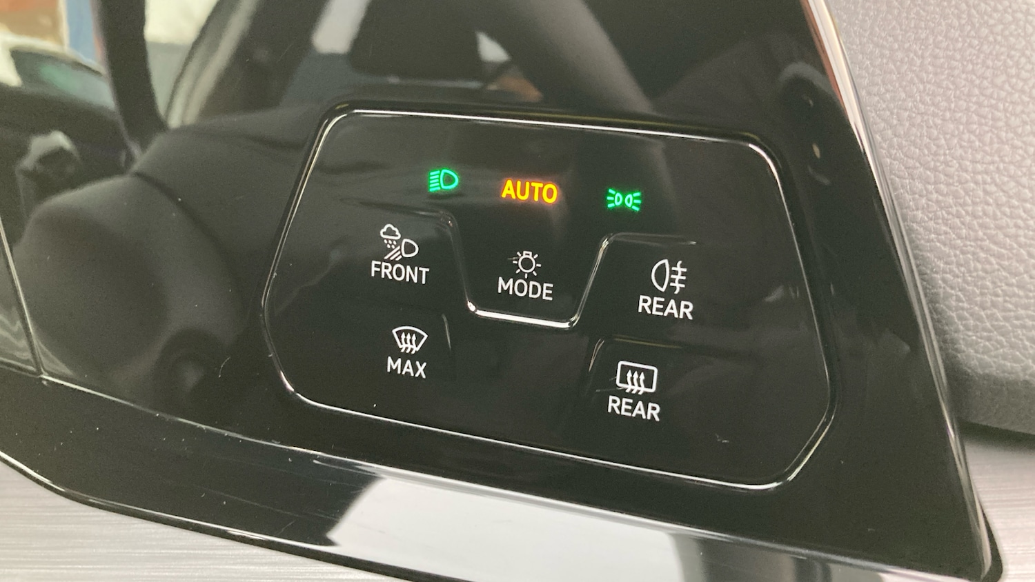 Used Volkswagen Golf 2021 for sale - 76588540: Photo 43