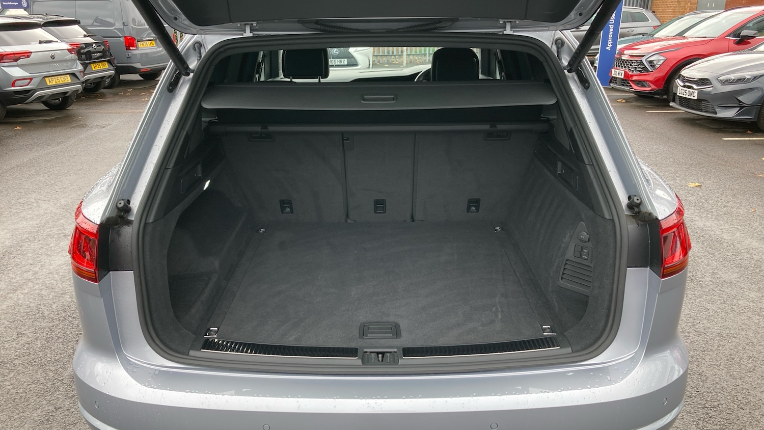 Used Volkswagen Touareg 2021 for sale - 76545174: Photo 20