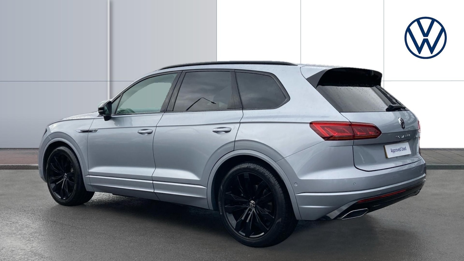 Used Volkswagen Touareg 2021 for sale - 76545174: Photo 3