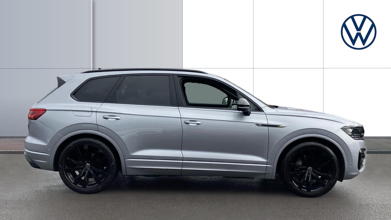 Used Volkswagen Touareg 2021 for sale - 76545174: Photo 4