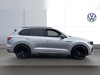 Used Volkswagen Touareg 2021 for sale - 76545174: Photo