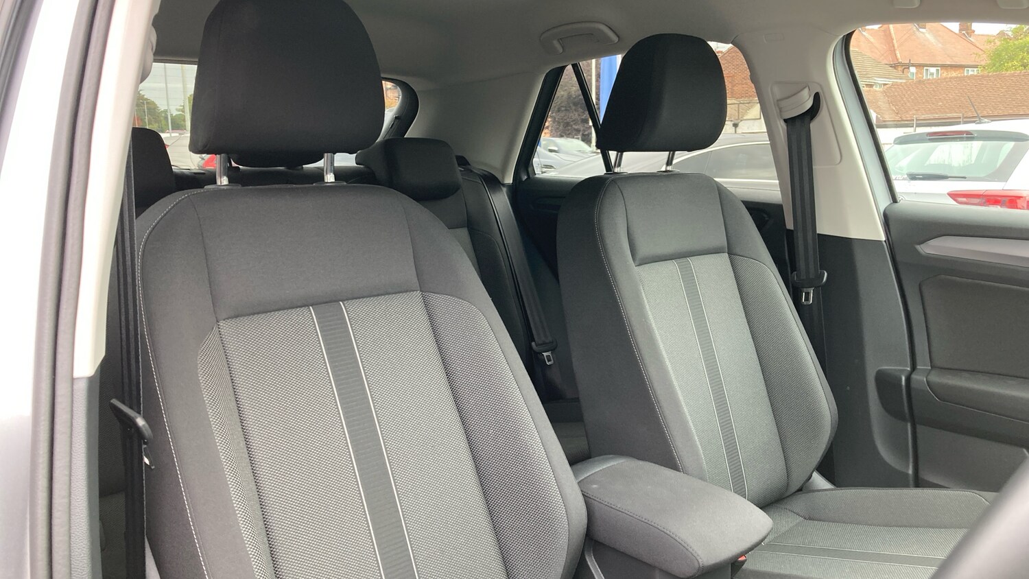 Used Volkswagen T-Roc 2025 for sale - 76263724: Photo 21