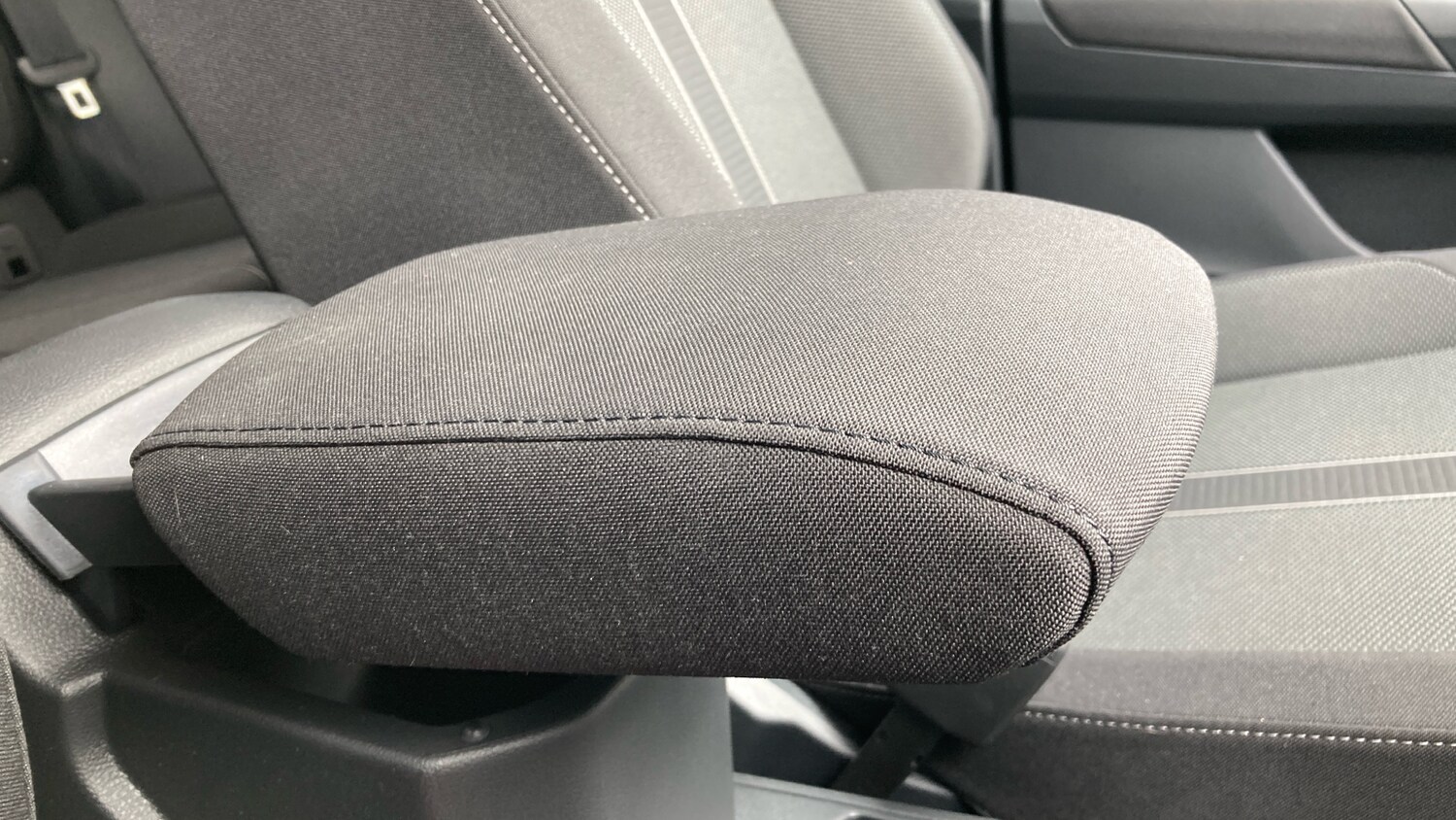 Used Volkswagen T-Roc 2025 for sale - 76263724: Photo 23