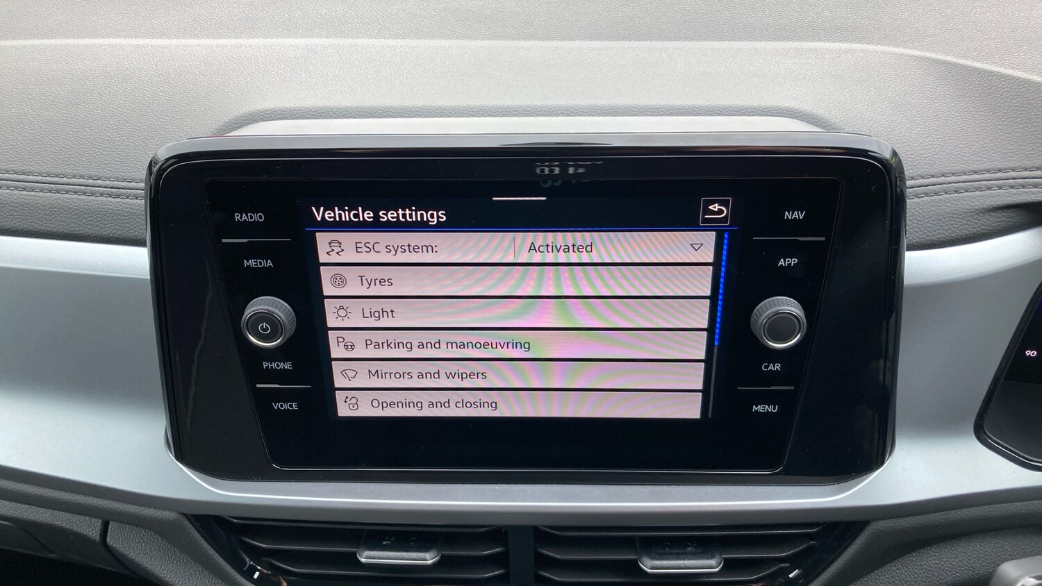 Used Volkswagen T-Roc 2025 for sale - 76263724: Photo 36