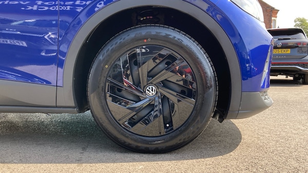 Used Volkswagen ID.4 2022 for sale - 75529483: Photo 5