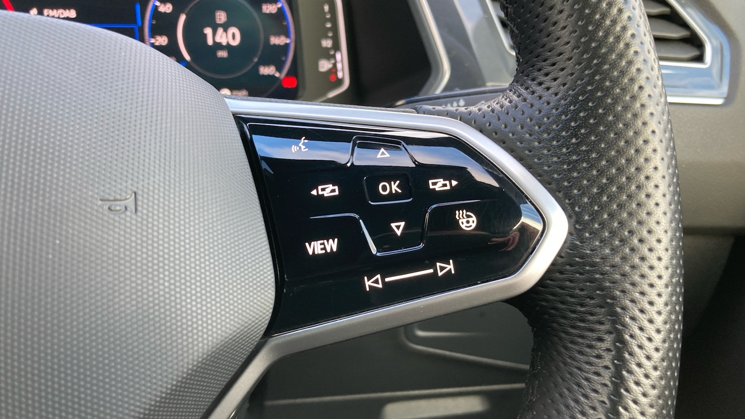 Used Volkswagen Tiguan 2022 for sale - 76818717: Photo 18