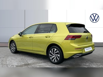 Used Volkswagen Golf 2022 for sale - 77340240: Photo