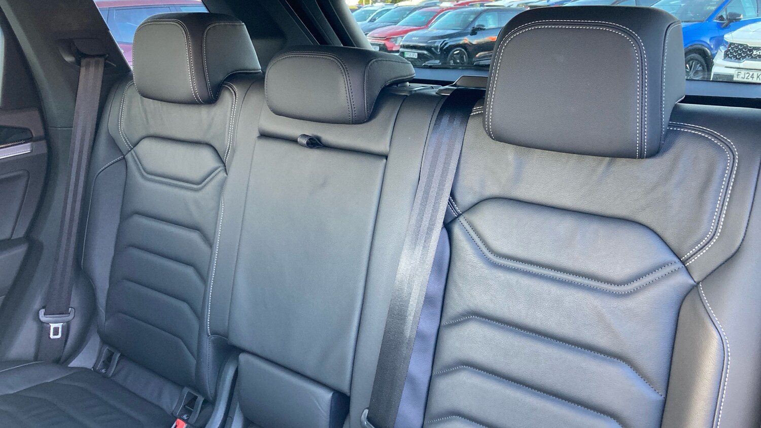 Used Volkswagen Touareg 2023 for sale - 77077211: Photo 16