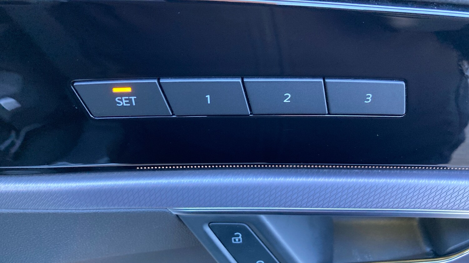 Used Volkswagen Touareg 2023 for sale - 77077211: Photo 23