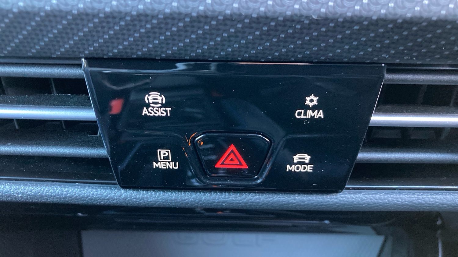 Used Volkswagen Golf 2023 for sale - 77069230: Photo 13