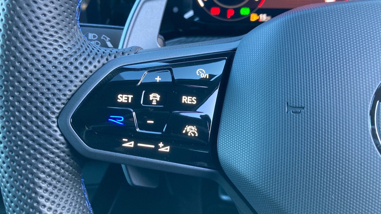 Used Volkswagen Golf 2023 for sale - 77069230: Photo 17