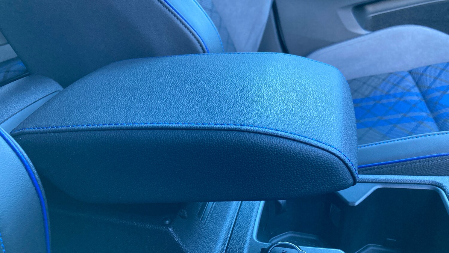 Used Volkswagen Golf 2023 for sale - 77069230: Photo 23