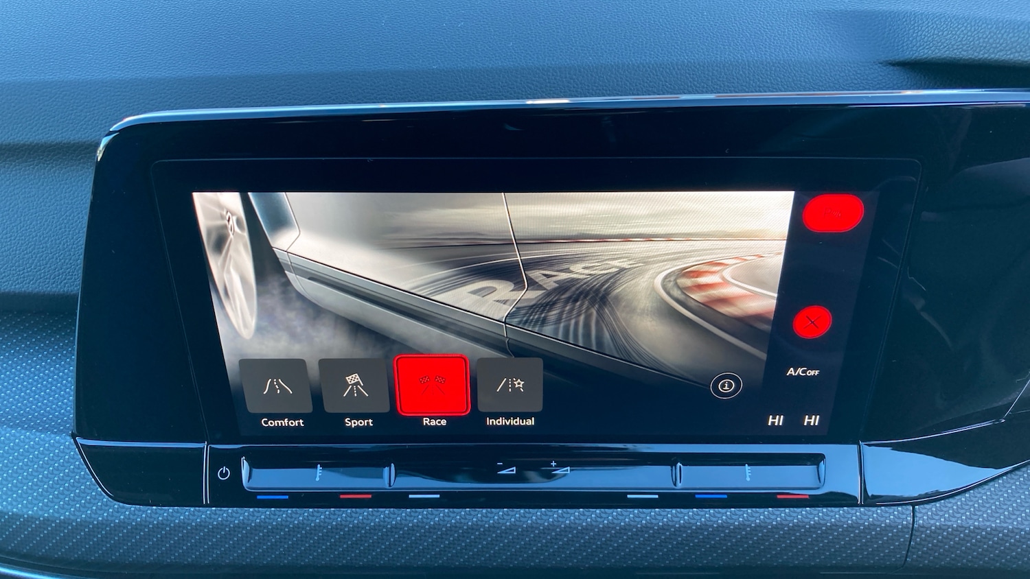 Used Volkswagen Golf 2023 for sale - 77069230: Photo 37