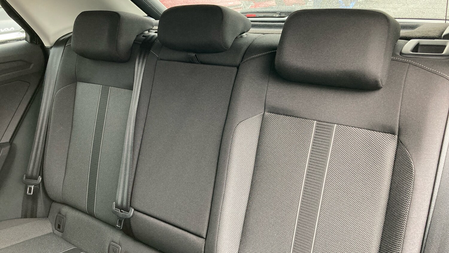 Used Volkswagen T-Roc 2025 for sale - 76322401: Photo 16