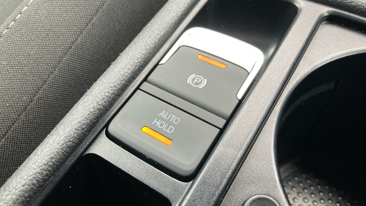 Used Volkswagen Touran 2020 for sale - 77392538: Photo 24