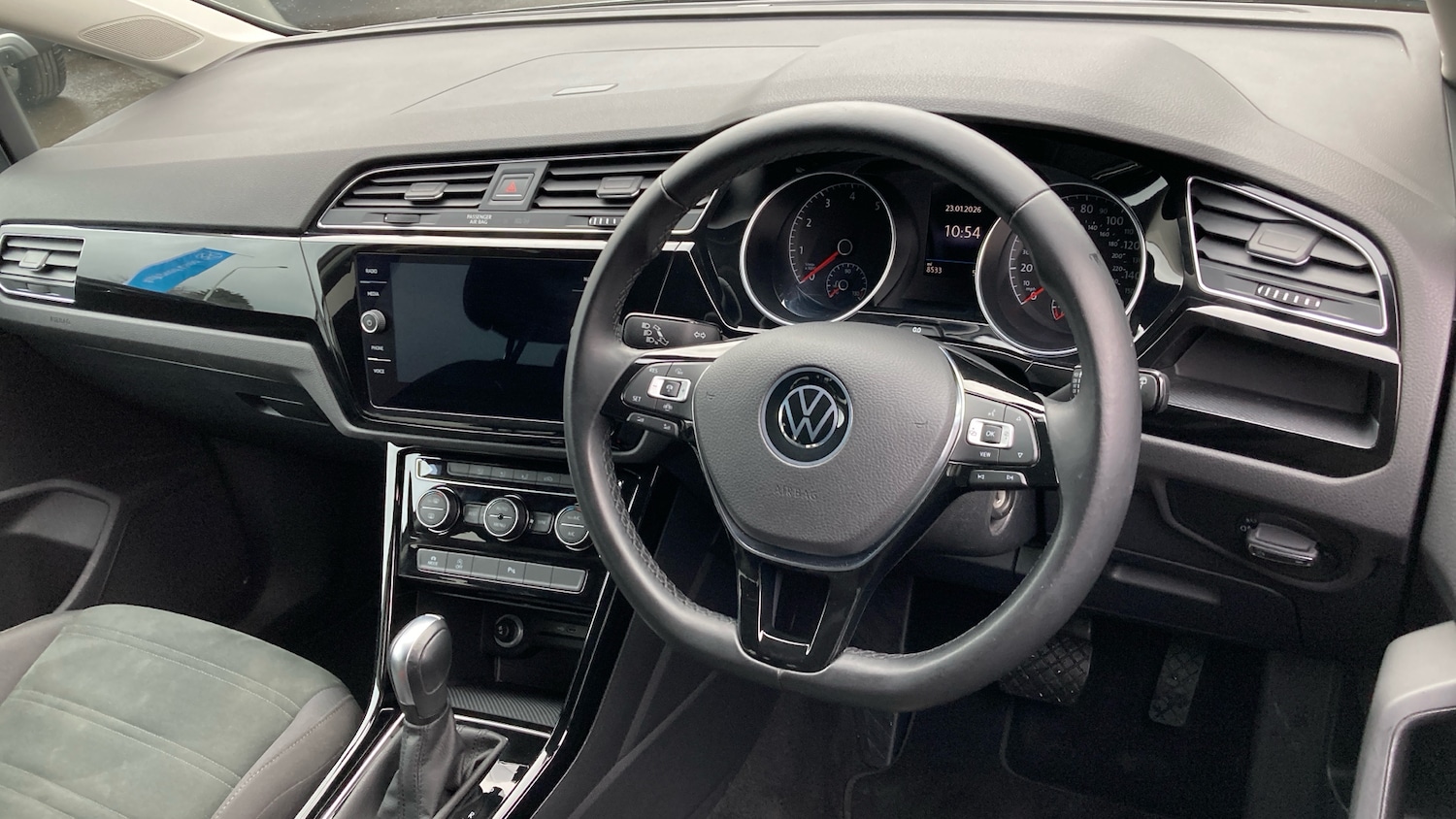 Used Volkswagen Touran 2020 for sale - 77392538: Photo 6