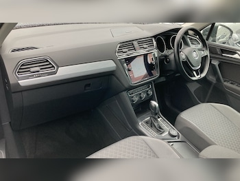 Used Volkswagen Tiguan 2020 for sale - 75380851: Photo