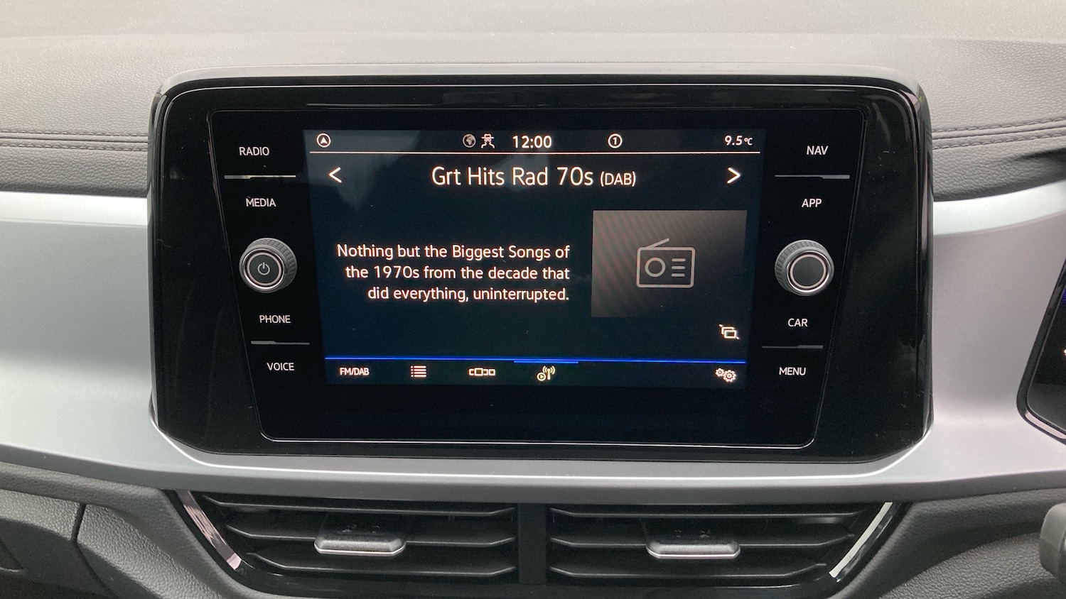 Used Volkswagen T-Roc 2025 for sale - 77077210: Photo 12