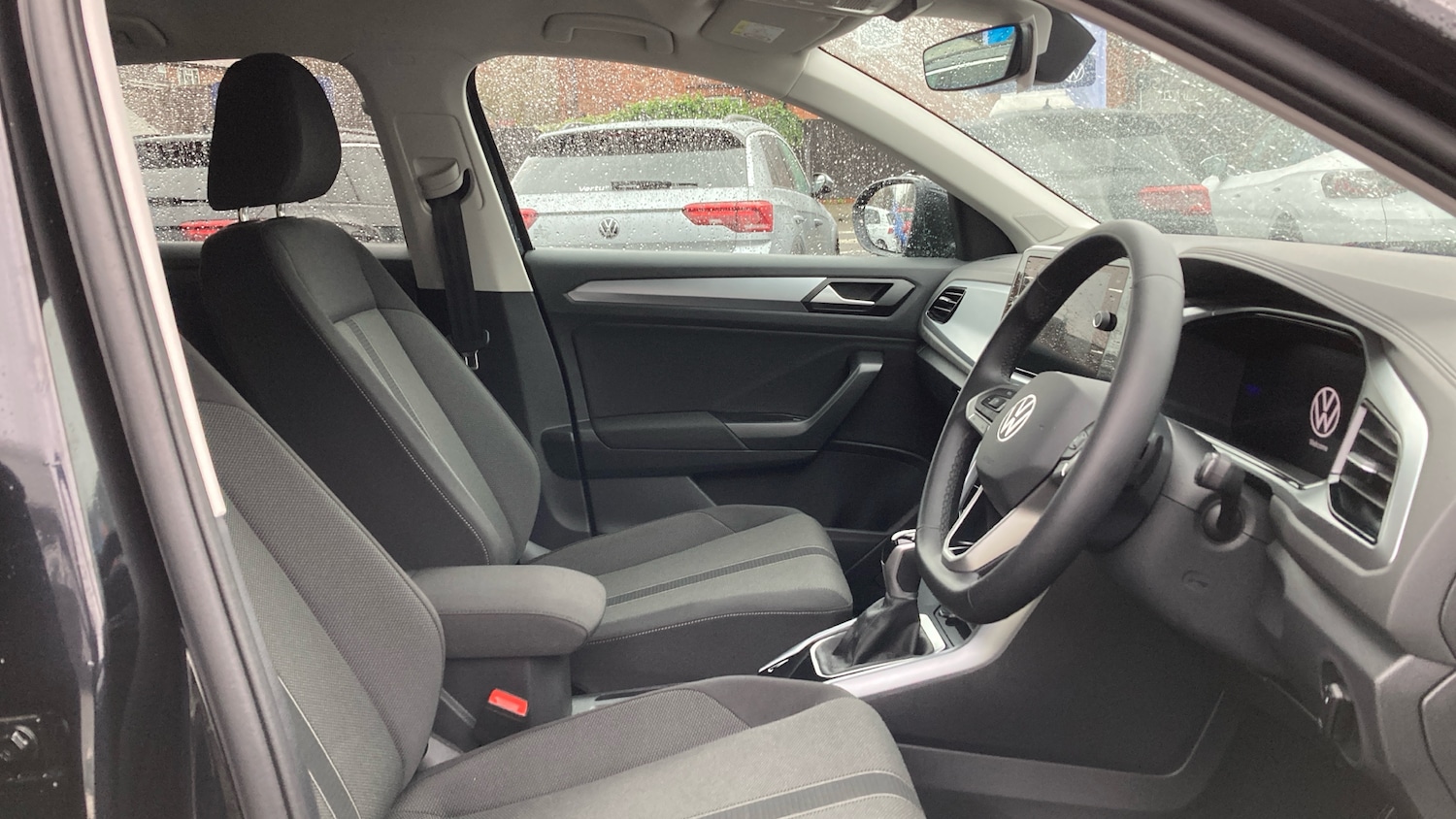 Used Volkswagen T-Roc 2025 for sale - 77077210: Photo 15