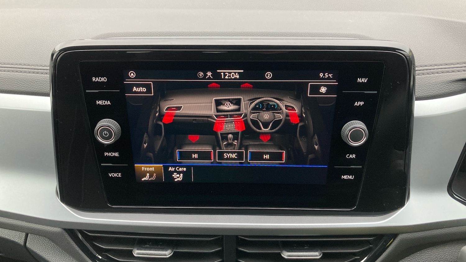 Used Volkswagen T-Roc 2025 for sale - 77077210: Photo 36