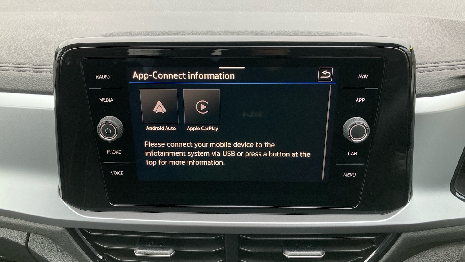 Used Volkswagen T-Roc 2025 for sale - 77077210: Photo 37