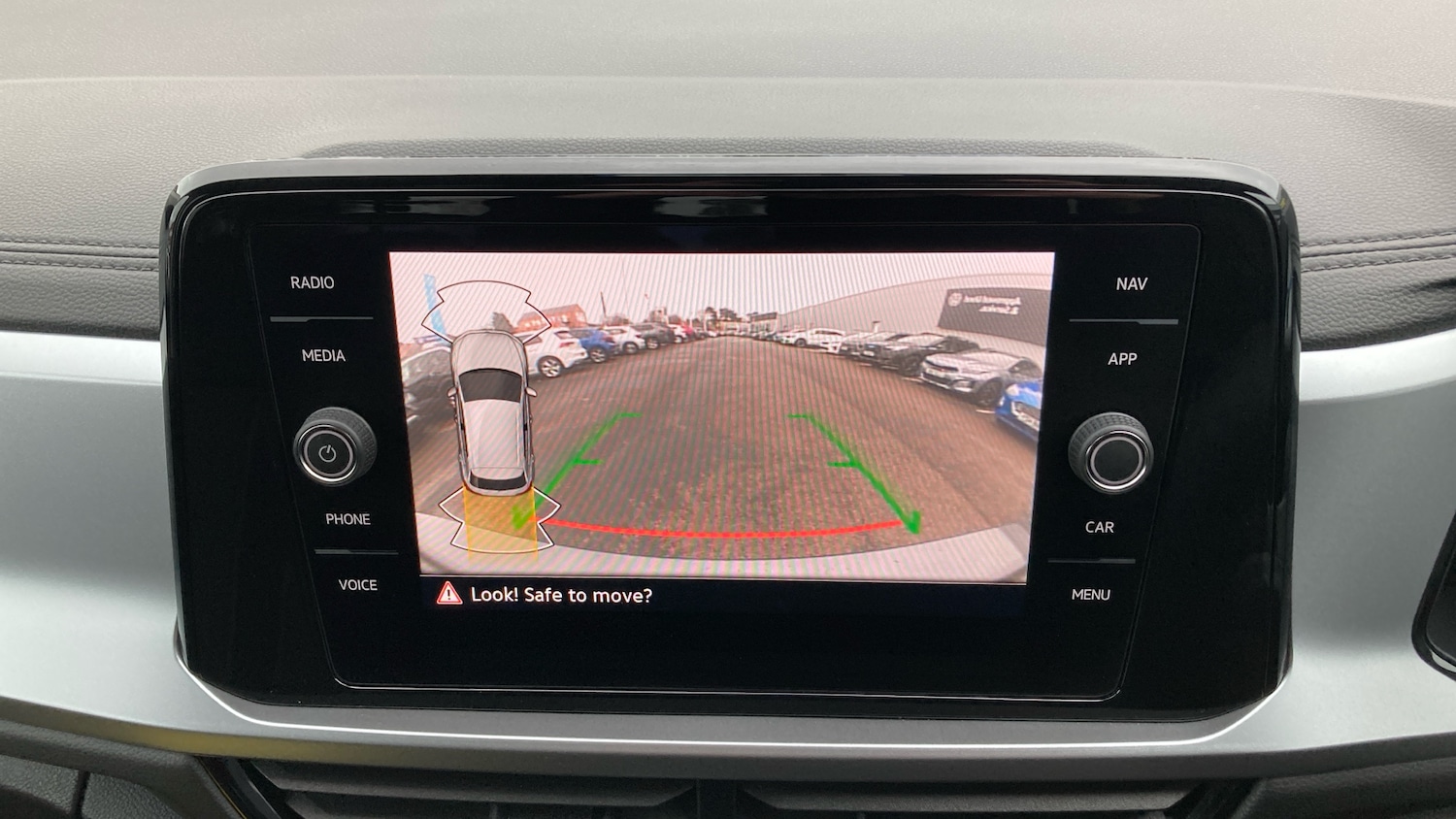 Used Volkswagen T-Roc 2025 for sale - 76807423: Photo 33