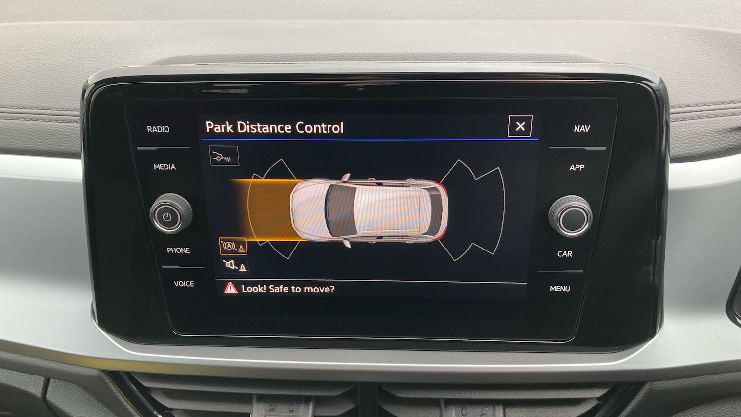 Used Volkswagen T-Roc 2025 for sale - 76807423: Photo 34