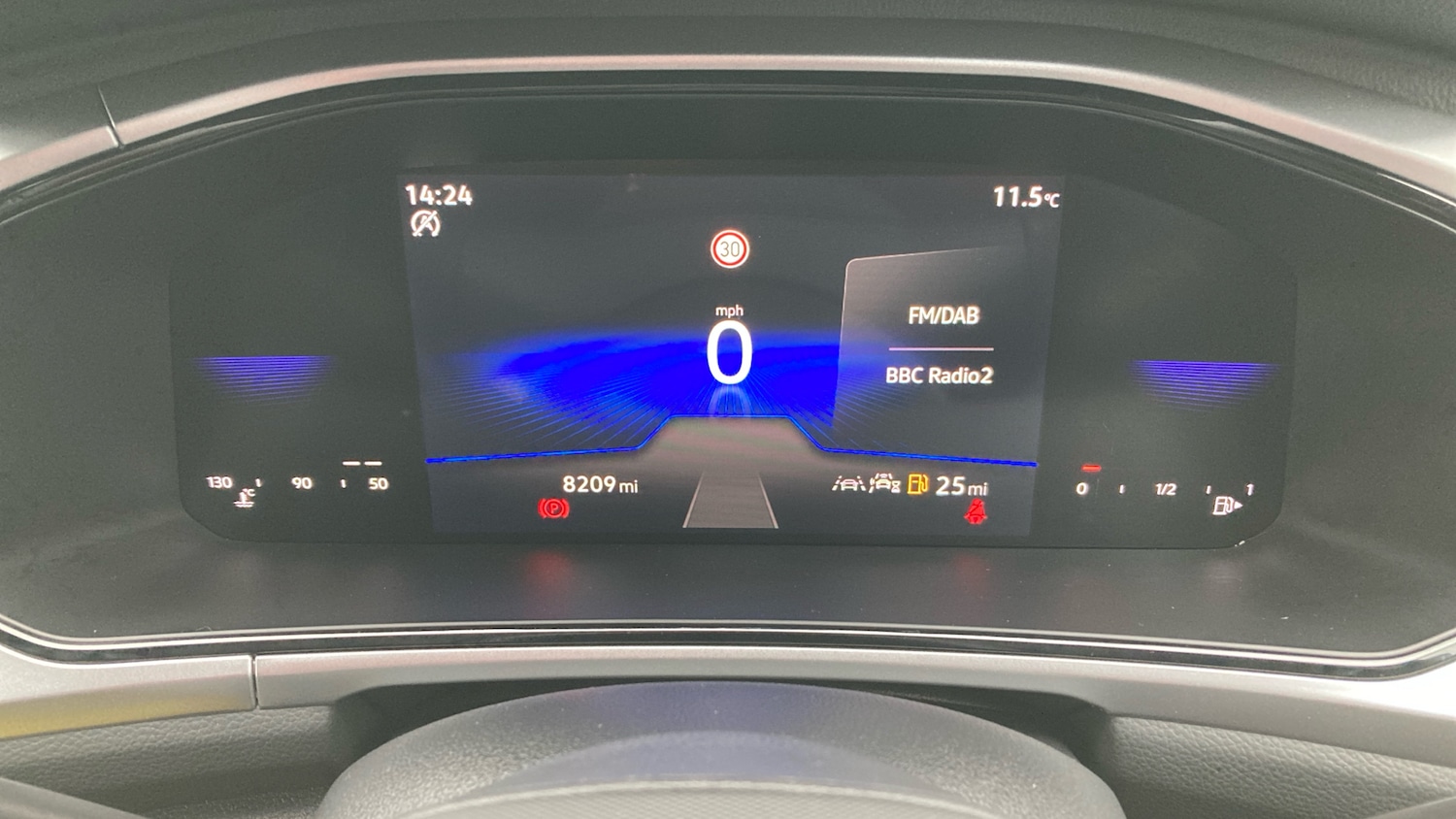 Used Volkswagen T-Roc 2025 for sale - 76807423: Photo 43