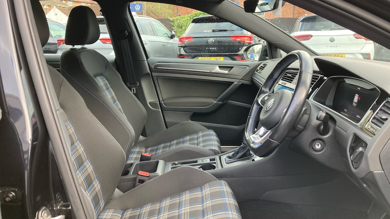 Used Volkswagen Golf 2020 for sale - 76719223: Photo 15