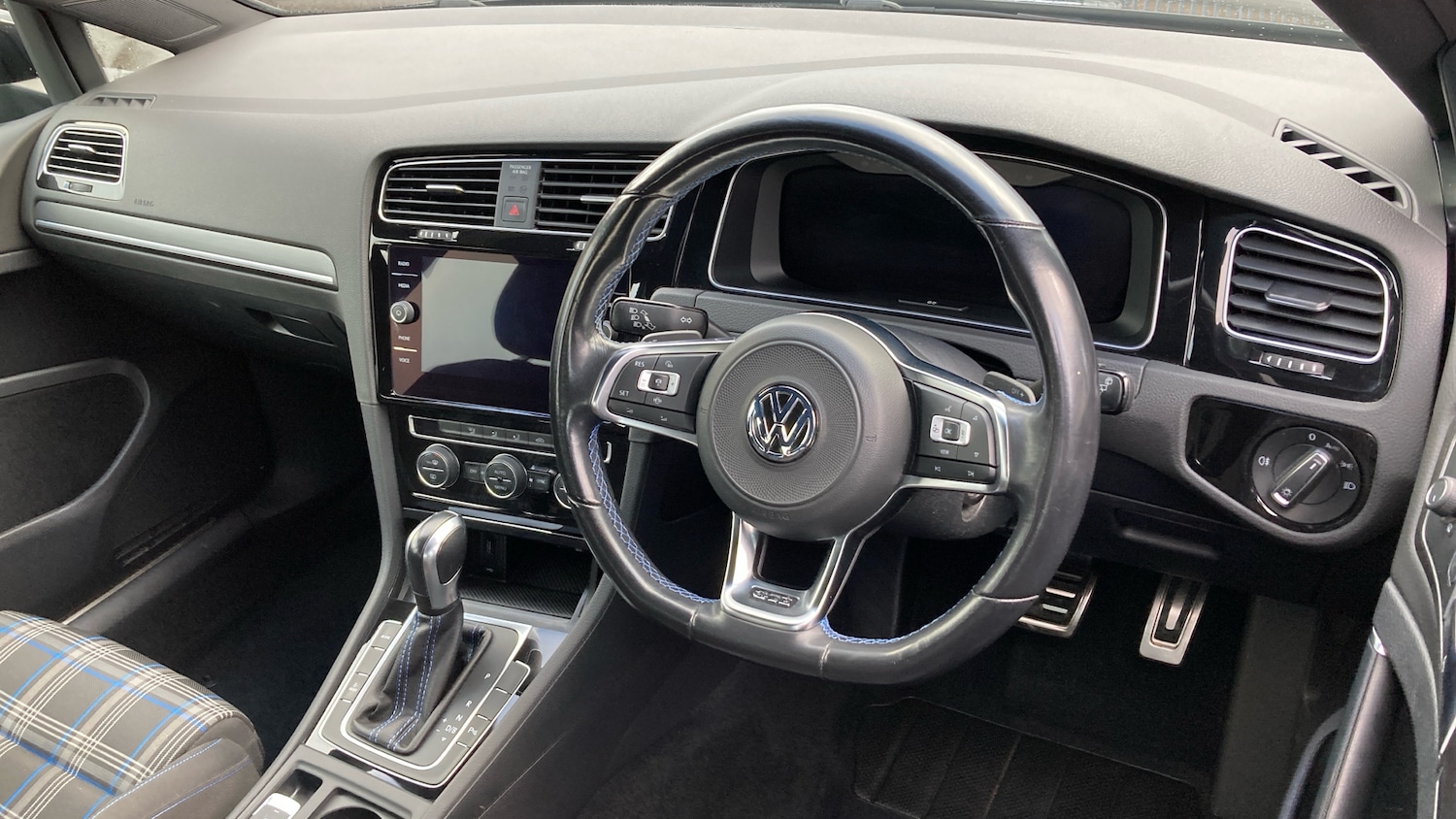 Used Volkswagen Golf 2020 for sale - 76719223: Photo 6