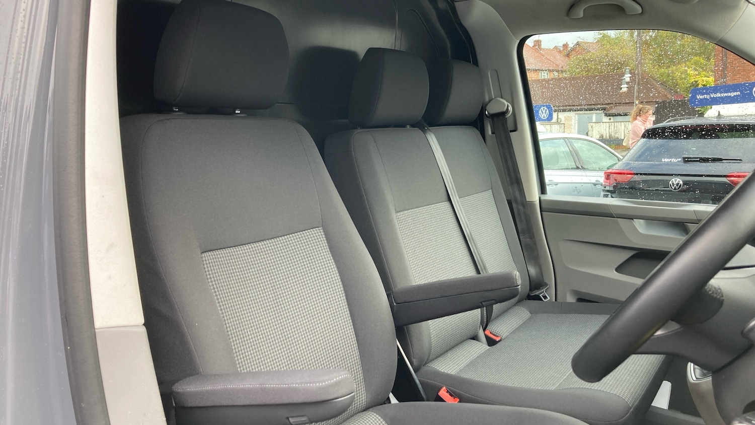 Used Volkswagen Transporter 2024 for sale - 76302115: Photo 21