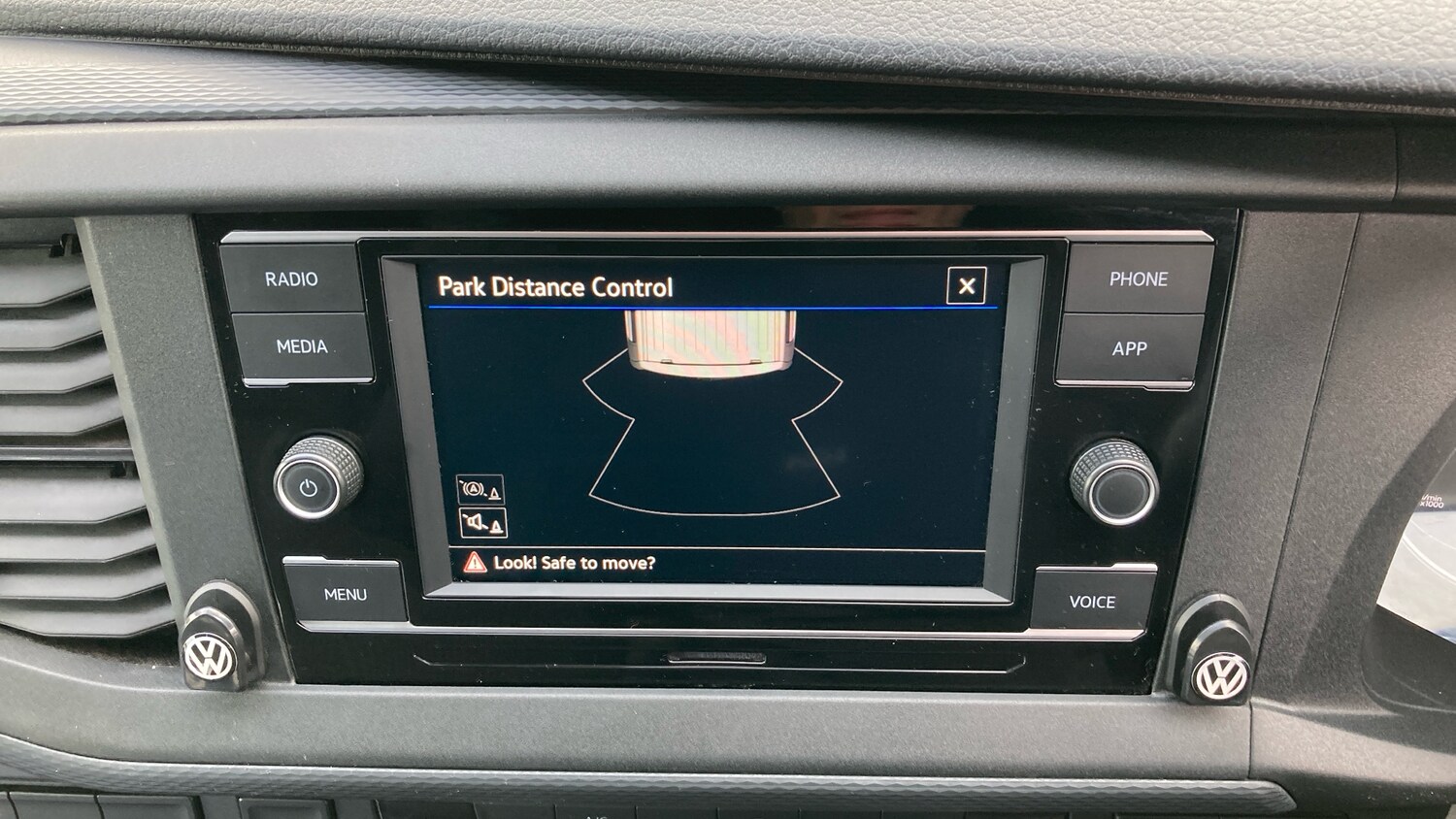 Used Volkswagen Transporter 2024 for sale - 76302115: Photo 27