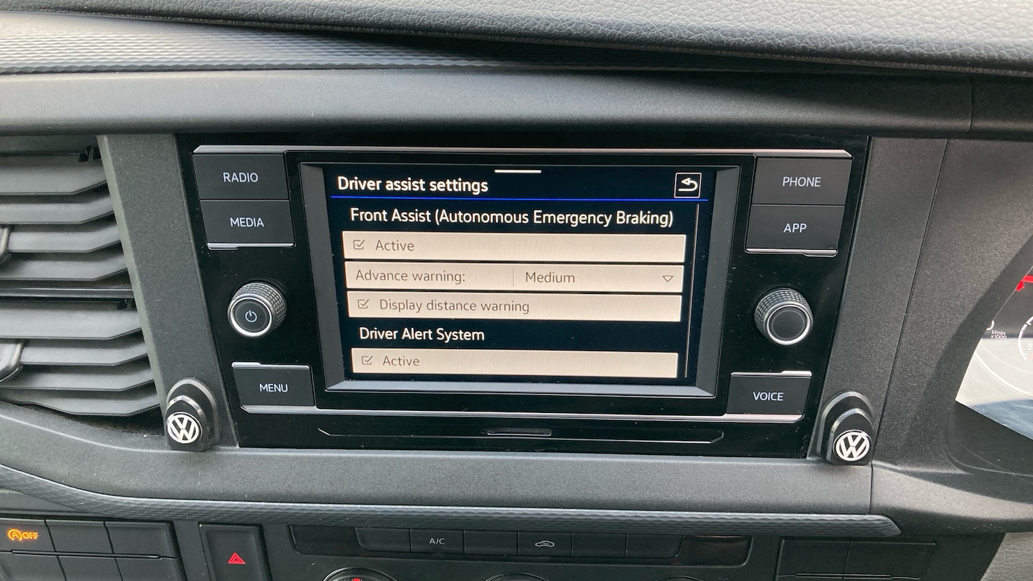 Used Volkswagen Transporter 2024 for sale - 76302115: Photo 29