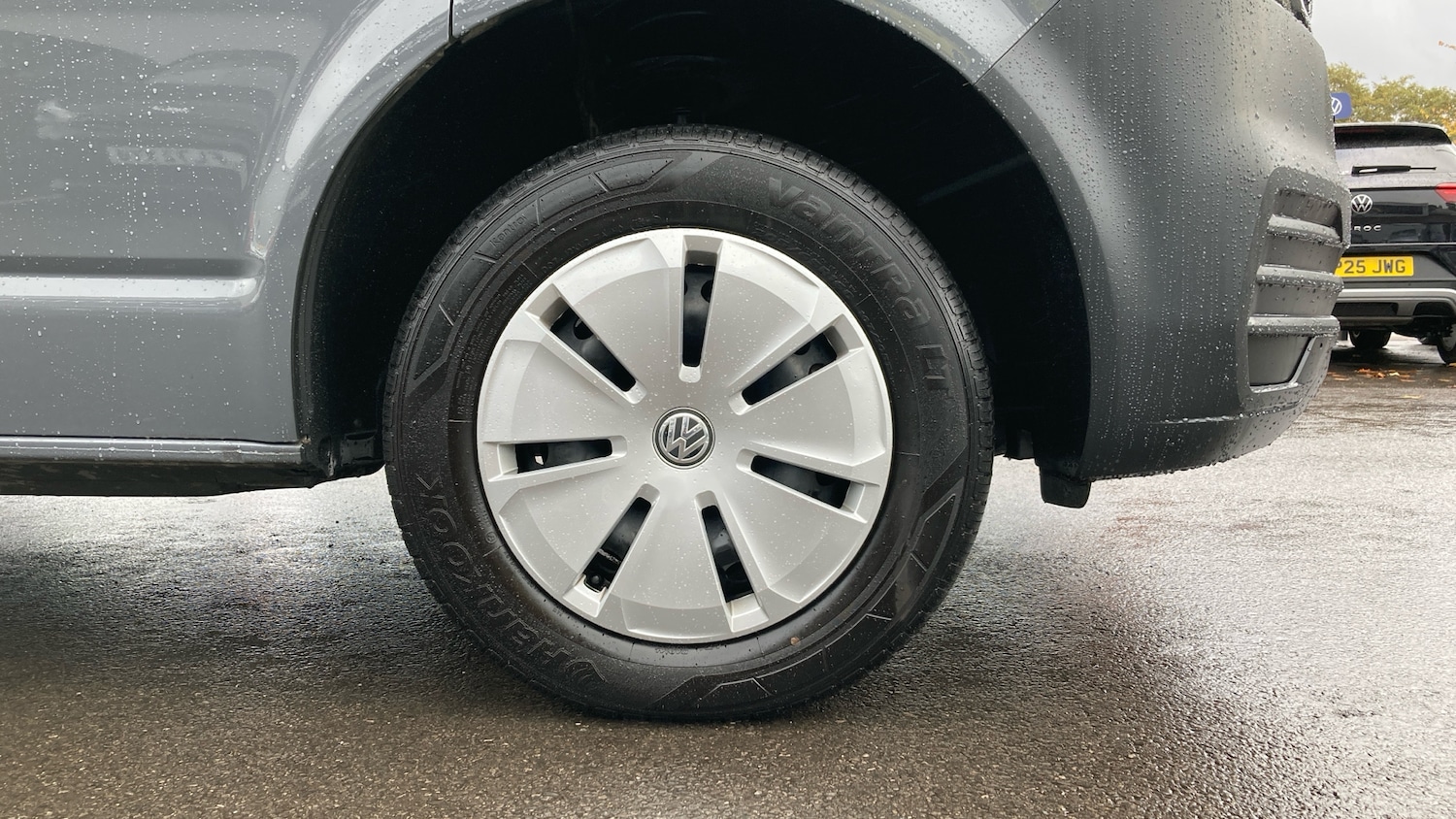 Used Volkswagen Transporter 2024 for sale - 76302115: Photo 5