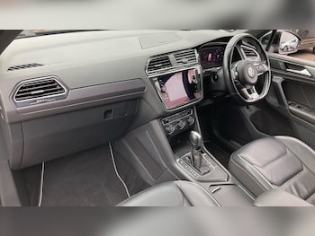 Used Volkswagen Tiguan 2019 for sale - 75650847: Photo