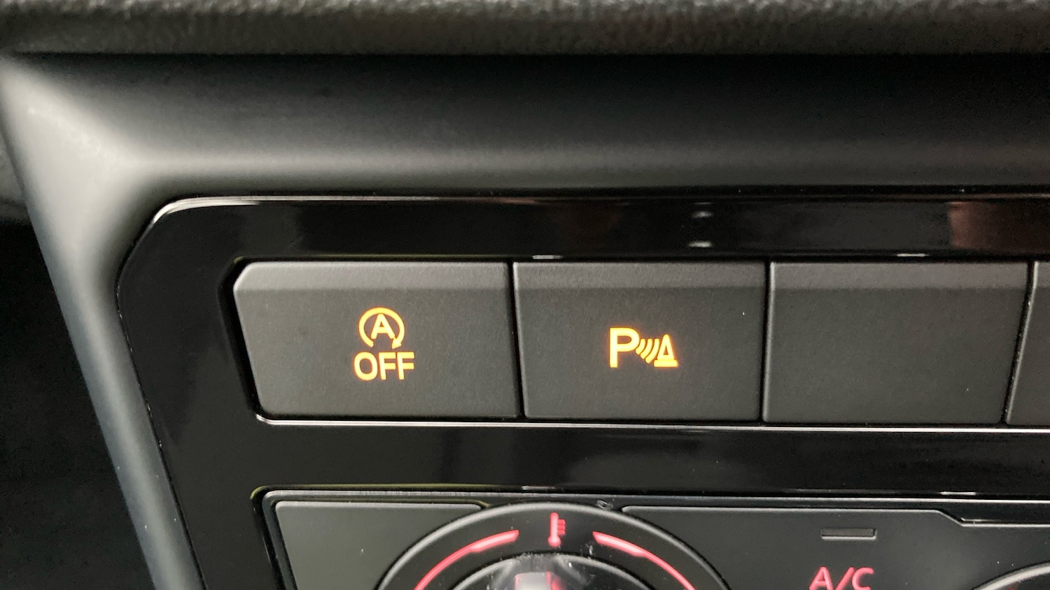 Used Volkswagen T-Cross 2020 for sale - 77461506: Photo 25