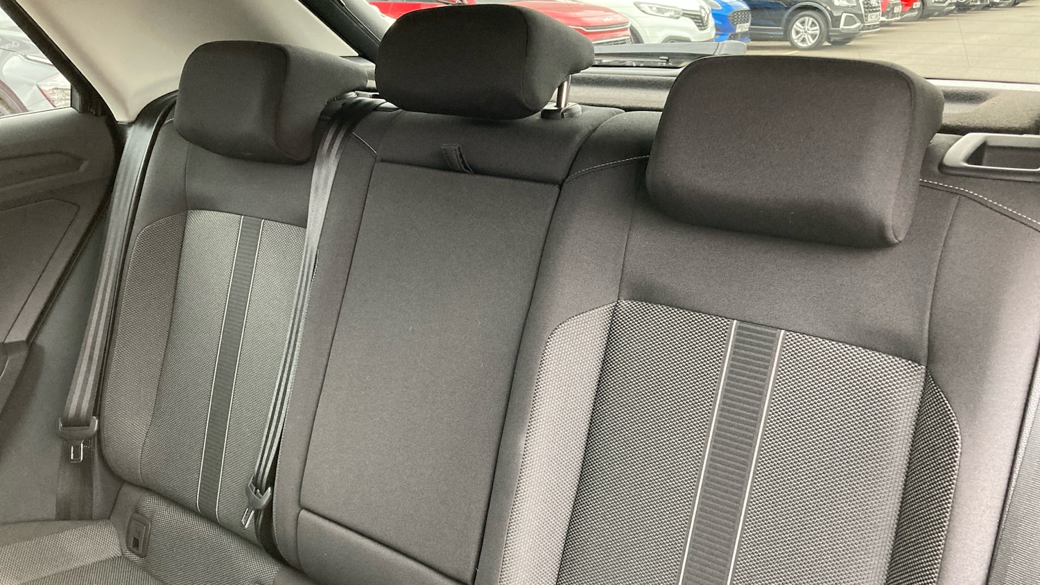 Used Volkswagen T-Roc 2025 for sale - 76272354: Photo 16