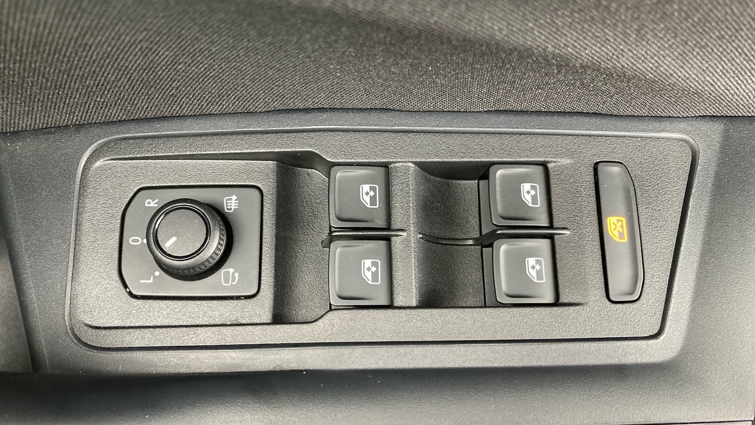 Used Volkswagen T-Roc 2025 for sale - 76272354: Photo 22