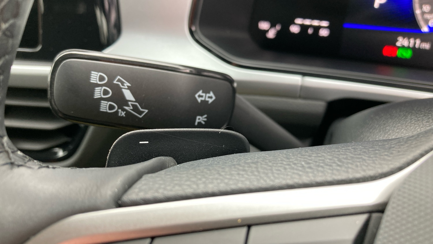 Used Volkswagen T-Roc 2025 for sale - 76272354: Photo 38