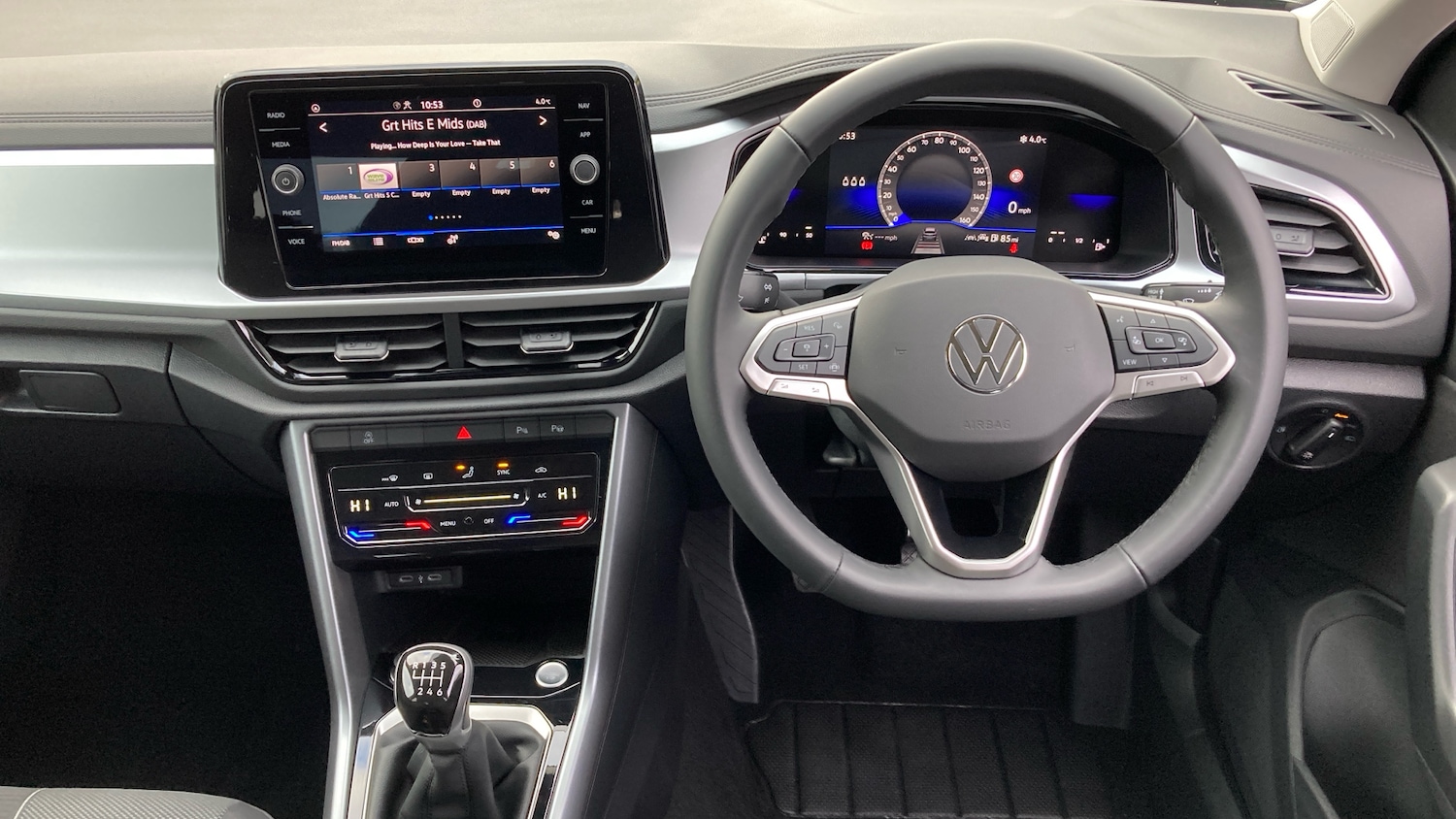 Used Volkswagen T-Roc 2025 for sale - 76638525: Photo 10