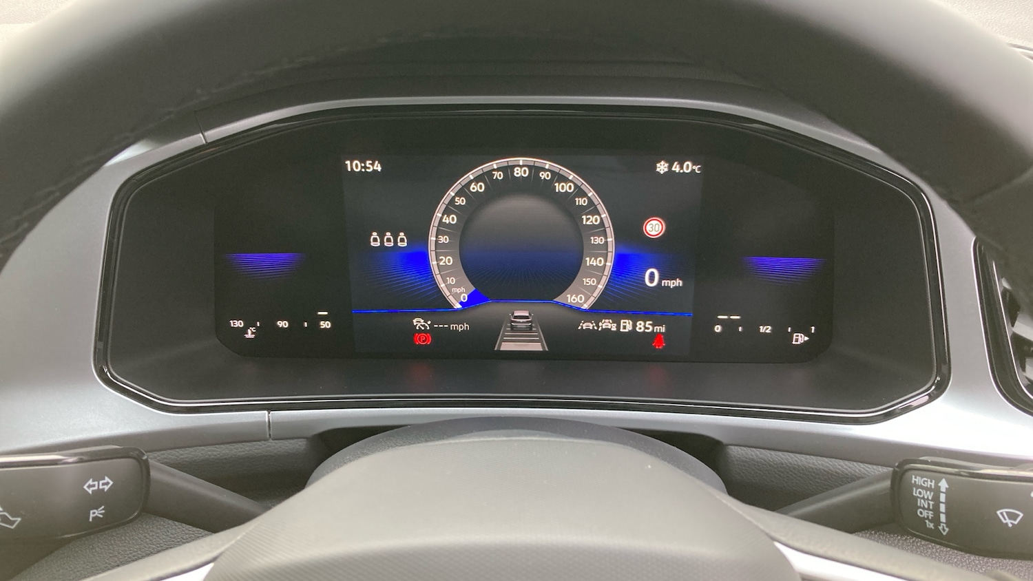 Used Volkswagen T-Roc 2025 for sale - 76638525: Photo 11