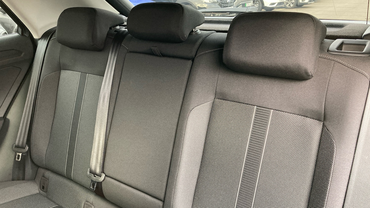 Used Volkswagen T-Roc 2025 for sale - 76638525: Photo 16