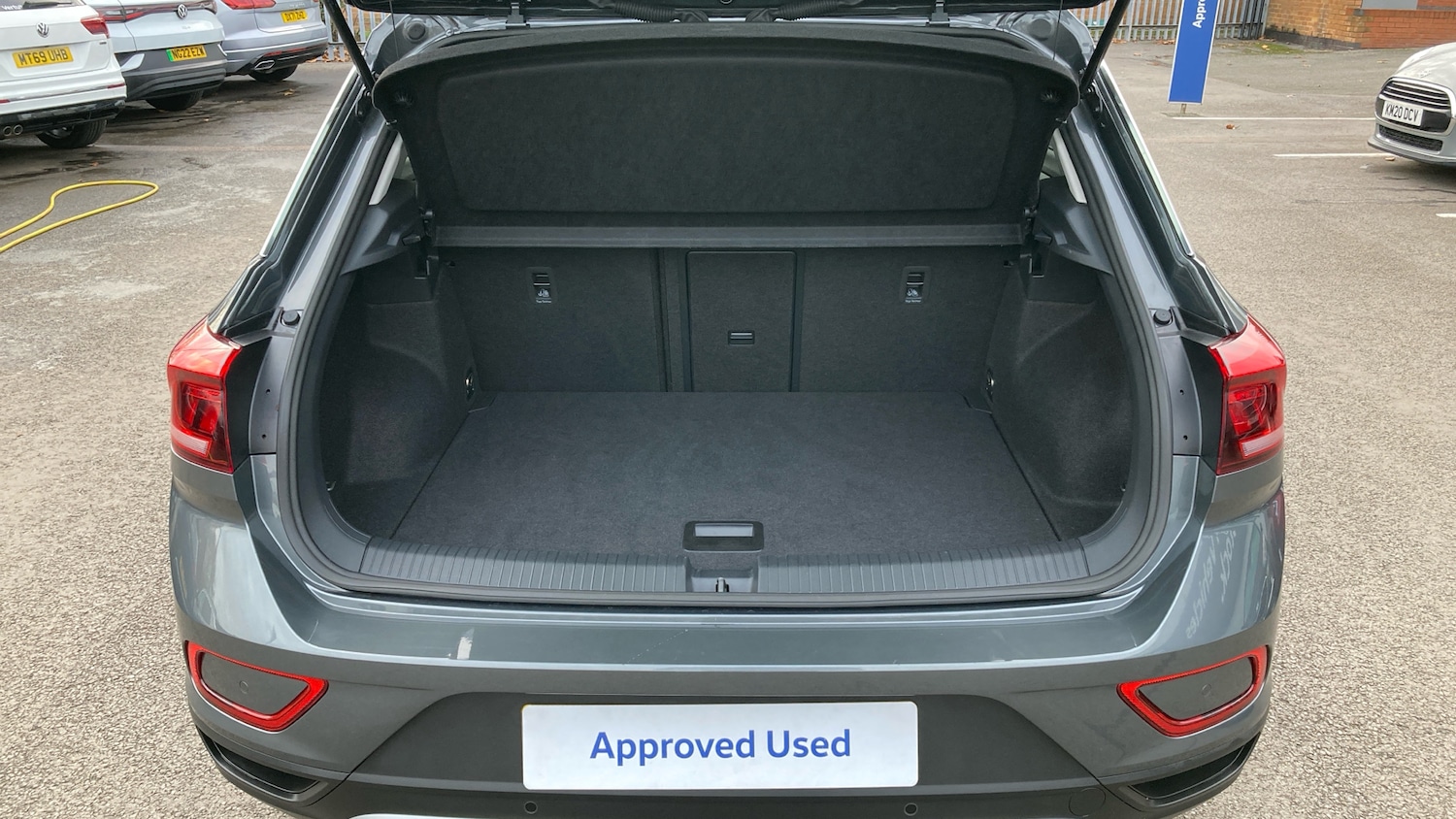 Used Volkswagen T-Roc 2025 for sale - 76638525: Photo 20