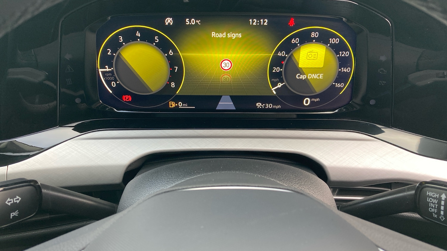 Used Volkswagen Golf 2024 for sale - 77114108: Photo 11