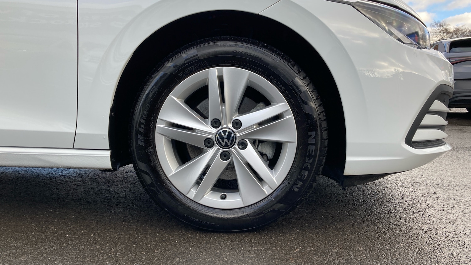 Used Volkswagen Golf 2024 for sale - 77114108: Photo 5