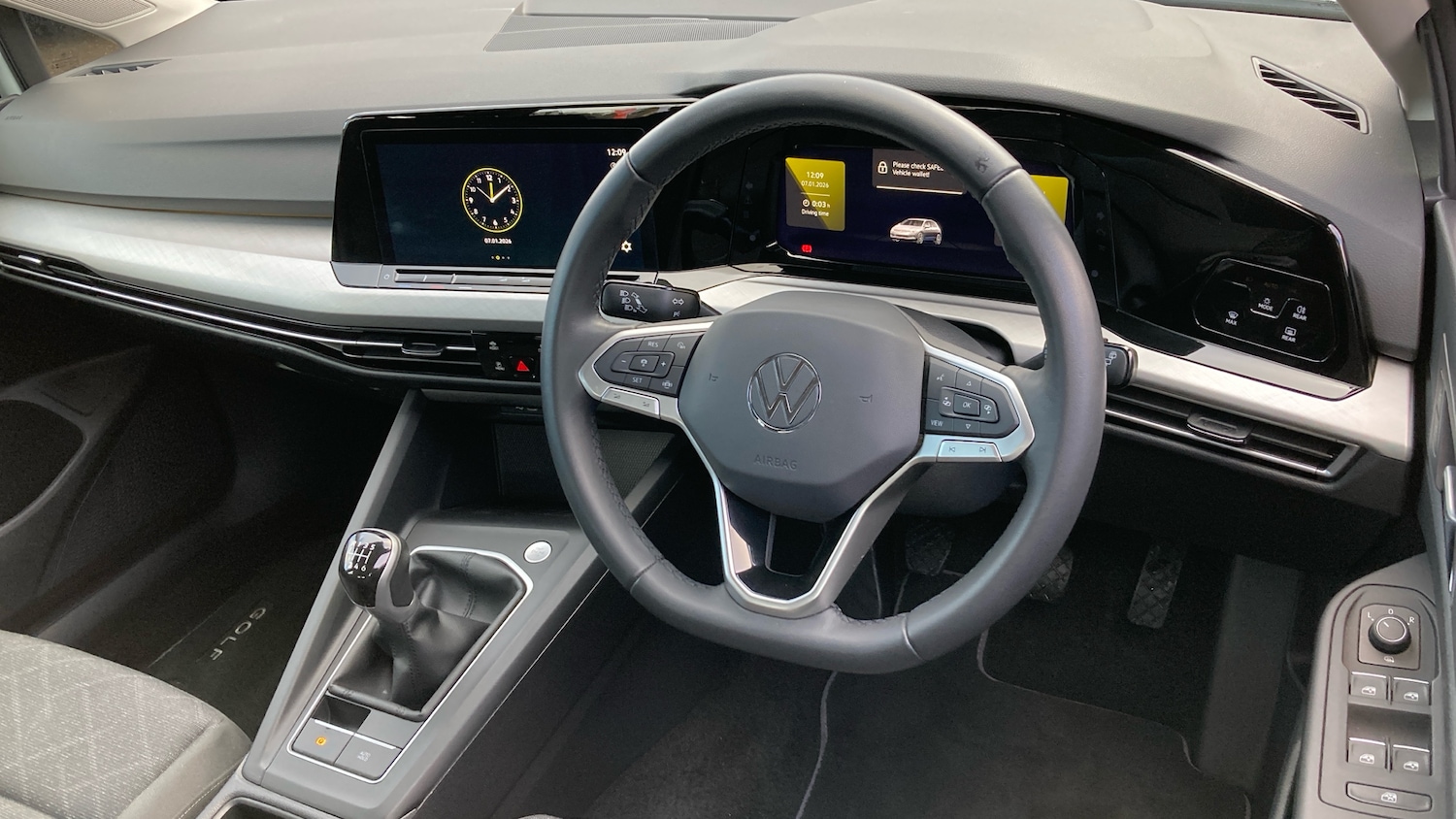 Used Volkswagen Golf 2024 for sale - 77114108: Photo 6