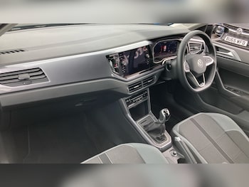 Used Volkswagen Polo 2024 for sale - 75869807: Photo