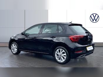 Used Volkswagen Polo 2024 for sale - 75869807: Photo